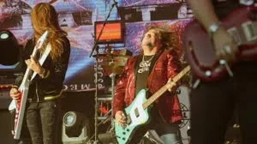 Brian Wheat Says TESLA Needs Touring to Earn Its Living