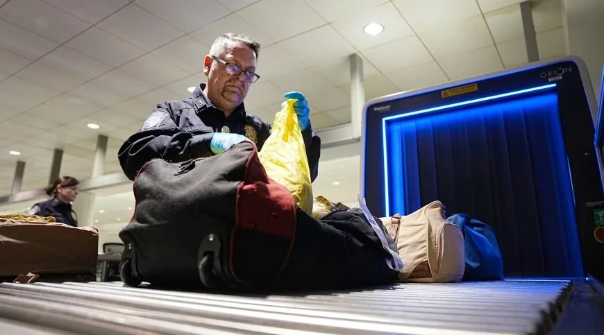 CBP Seizes $44,690 at Philadelphia International Airport