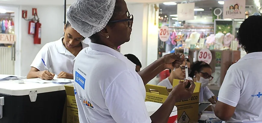 Prefeitura abre Salvador Norte Shopping para vacinação contra gripe até 22 de maio