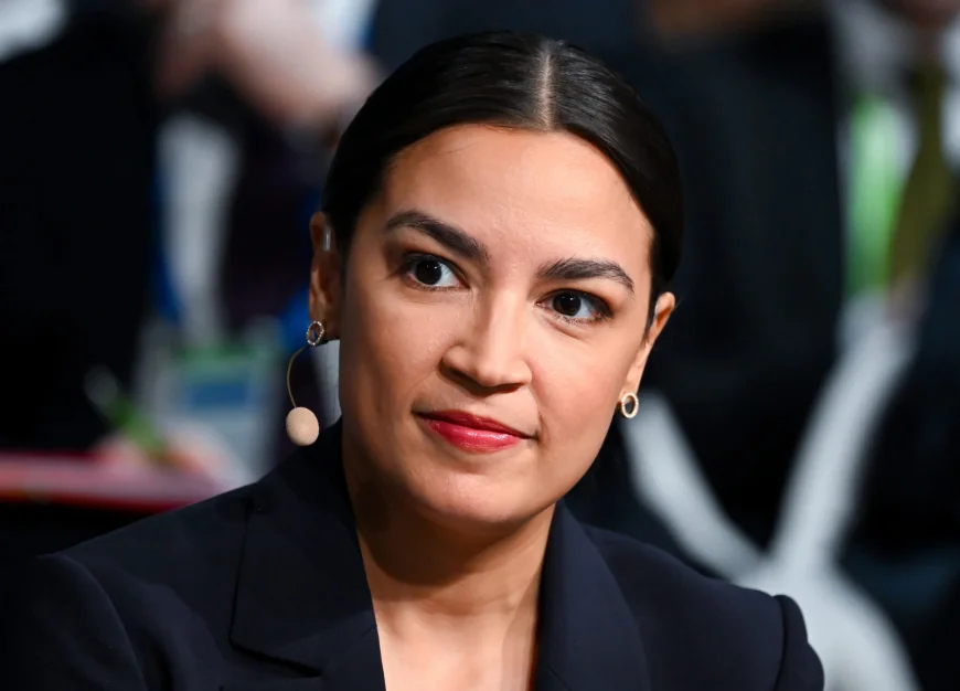 Ocasio-Cortez rebukes Marjorie Taylor Greene over Gaza split