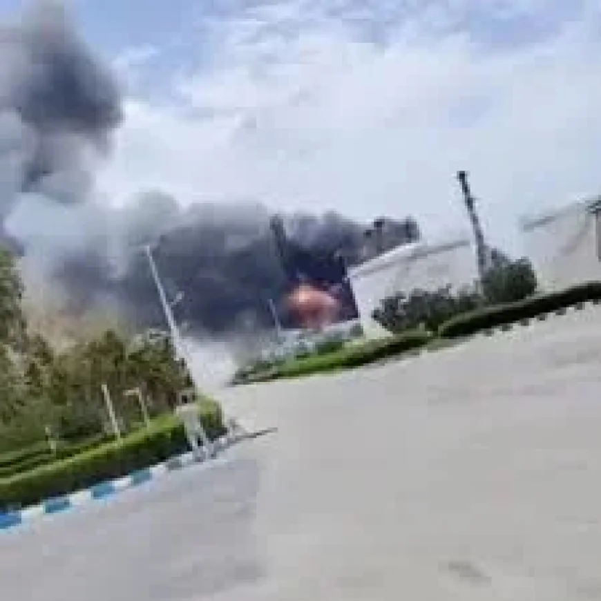 Uae Attacks Iran as Air Defences Engage Missile and Drone Fire