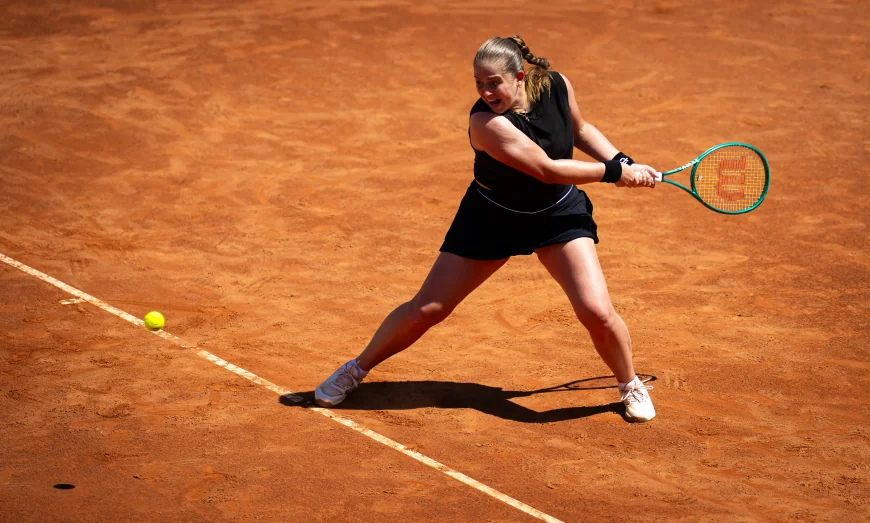 Ostapenko Reaches Fifth Rome Quarterfinal With 6-1, 6-2 Win
