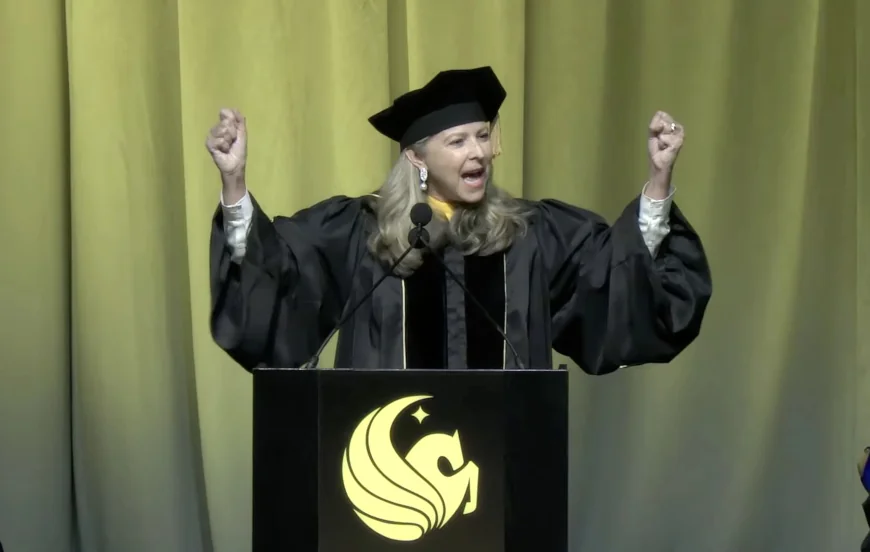 Caulfield Booed at UCF Graduation After AI Praise