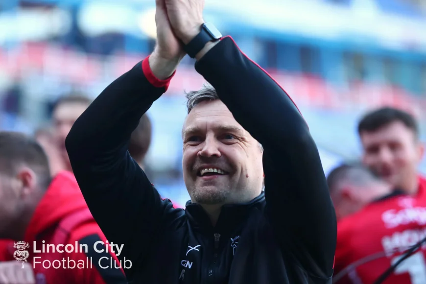 Michael Skubala Stays at Lincoln City After Bristol City Link