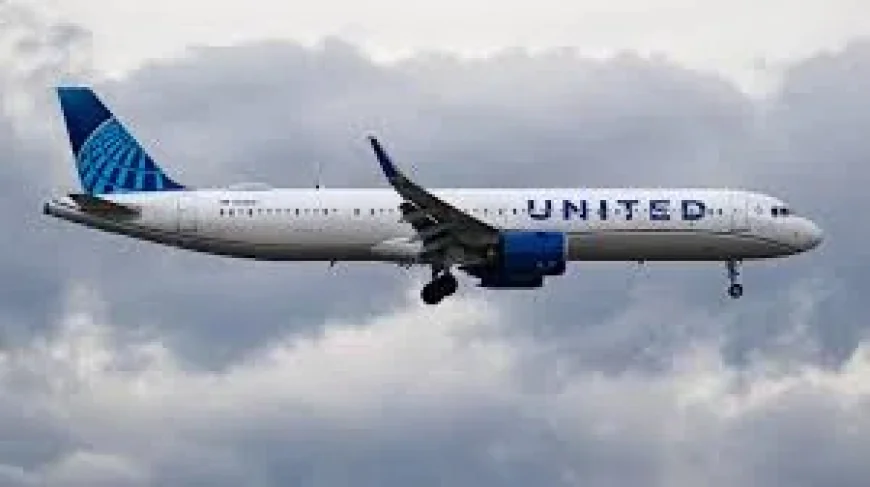 United Airlines Flight Attendant Contract Ratified by 82% Vote