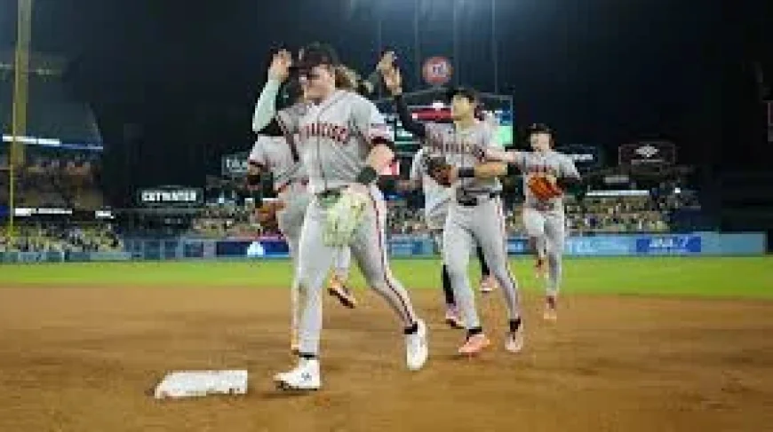 Drew Gilbert, Giants beat Dodgers 9-3 before odd outfield celebration