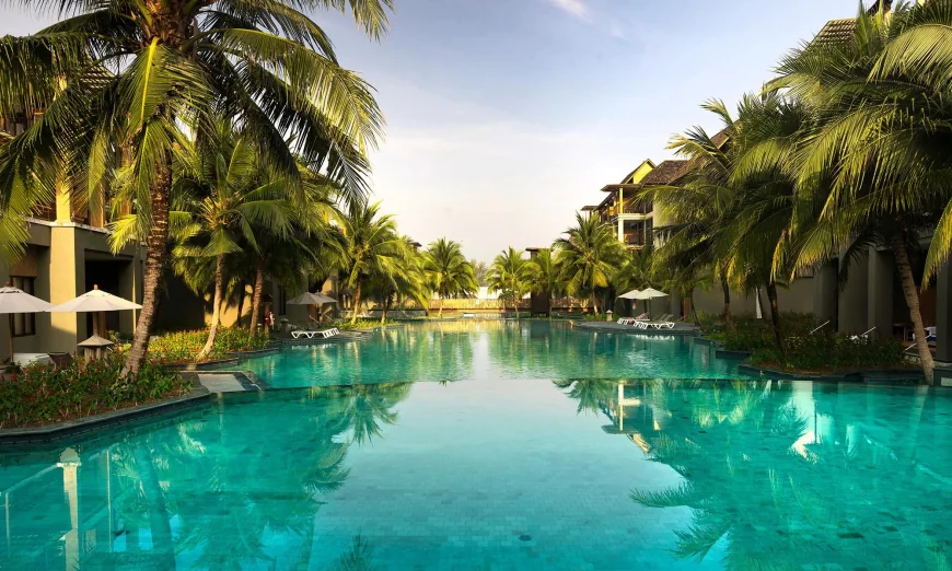 TUI Adds More Than Half Sold in Tui Uk Summer Booking Revenue