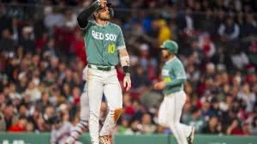 Trevor Story Stays Put While Red Sox Wait on 2026 Bat