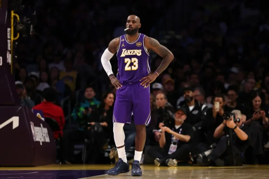 Drake Leaks 1 Am In Albany, Fans Hear LeBron James Shot