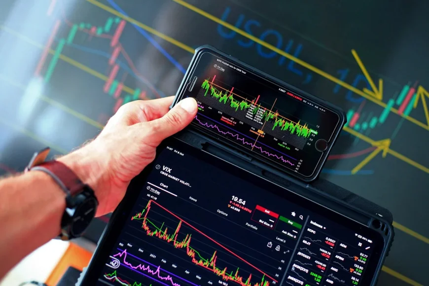Cogeco Trades at CA$63.09 as TSX Listing Stays in Focus