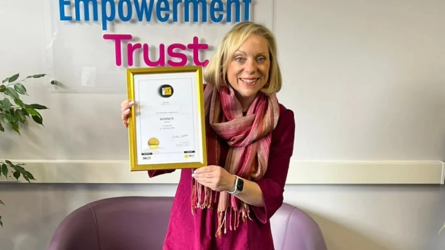 Jordan Stephens backs Staffordshire Women’s Aid to Gold Judges Award