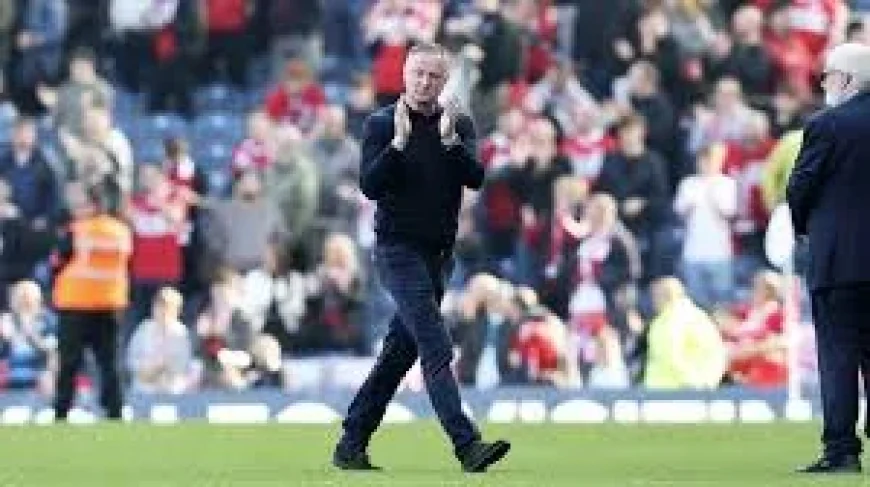 Tom Cleverley backs O'Neill staying with Northern Ireland over Blackburn