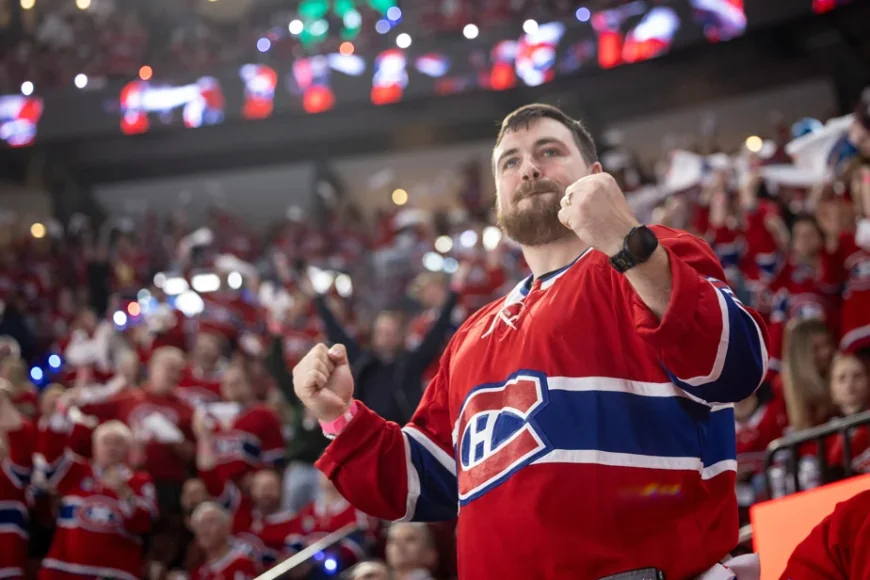 Pat McAfee salue le Centre Bell après le 6-2 du Canadien — Centre Videotron