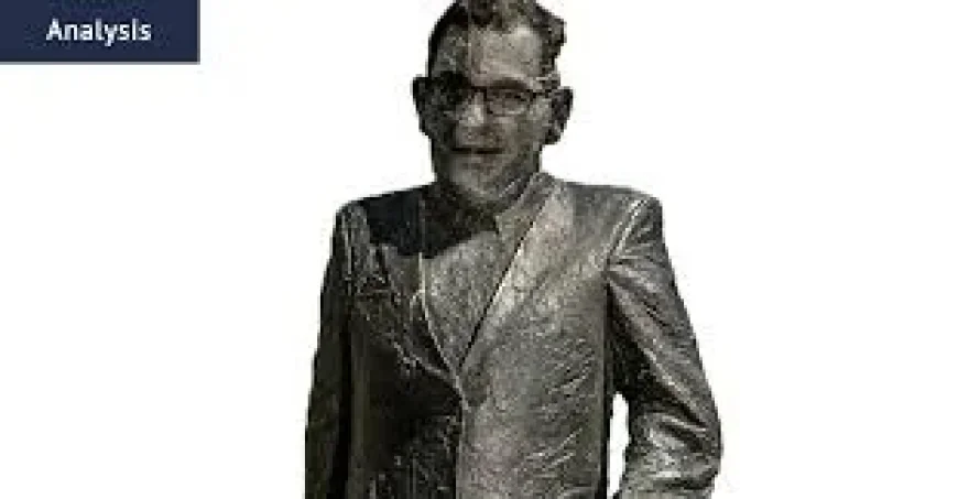 Meridian Sculpture starts $134,304 Dan Andrews Statue
