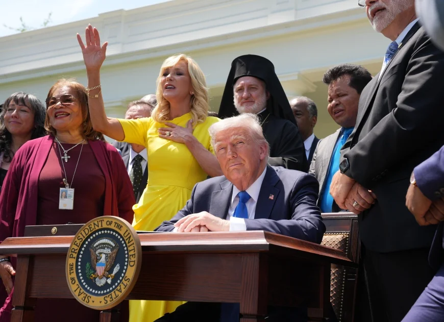 Trump National Mall Prayer Event Draws Officials to Freedom 250 Rally