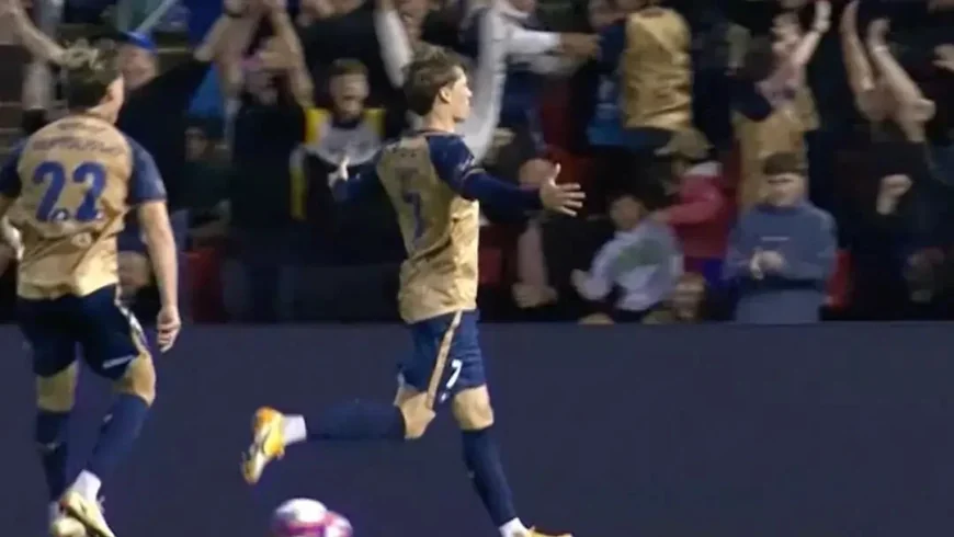 Eli Adams scores 96th-minute equaliser to send Jets through