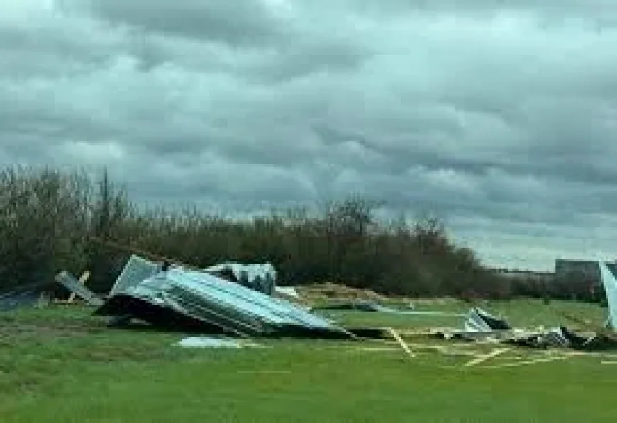 Radville Gusts Hit 115 km/h as Red Deer Weather Disrupts Saskatchewan
