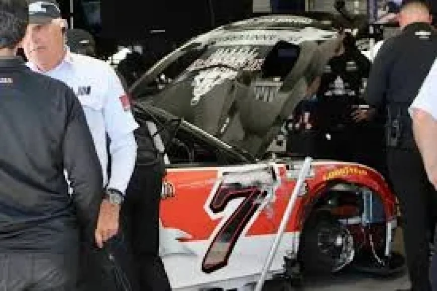 Donovan Williams Shields Amanda Busick in Dover Cart Runaway | Fox Sports