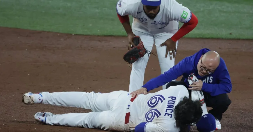 Kevin Gausman, Blue Jays sit 1.5 games out despite five injured starters