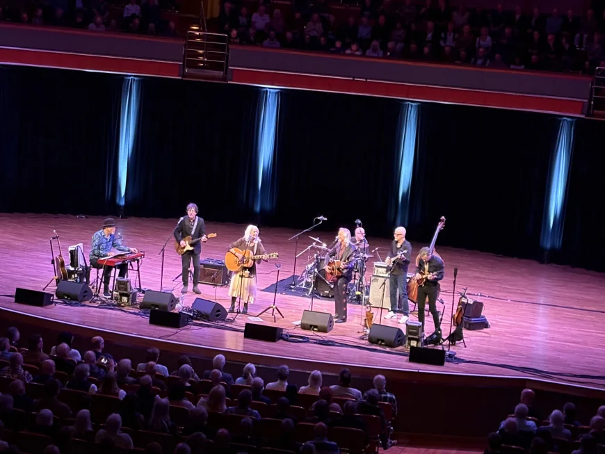 Emmylou Harris Packs Birmingham Symphony Hall on 13 May 2026