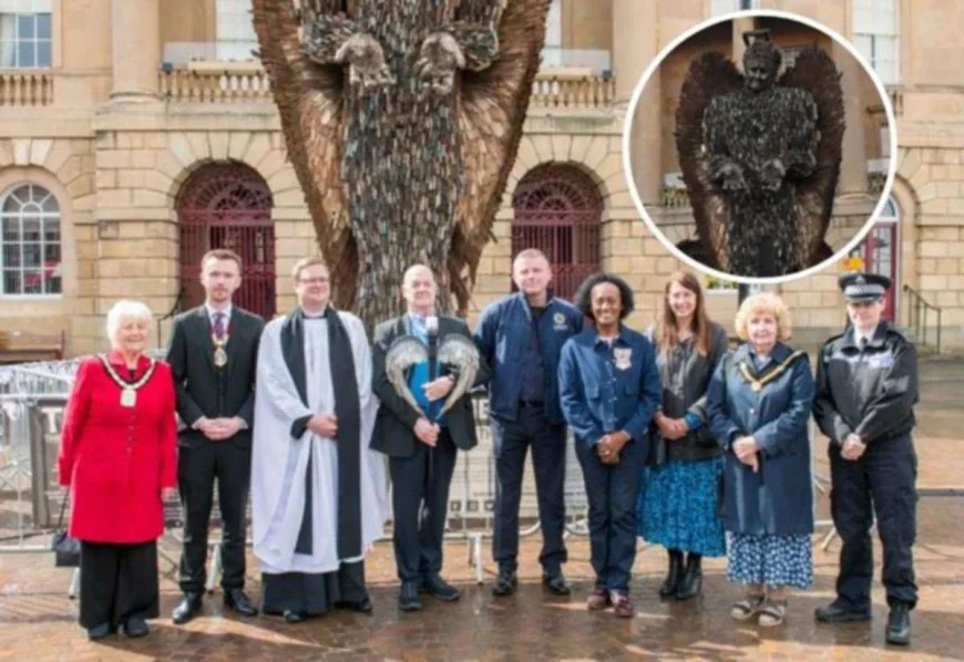 Paul Taylor thanks crowds as Newark Knife Angel departs Wednesday