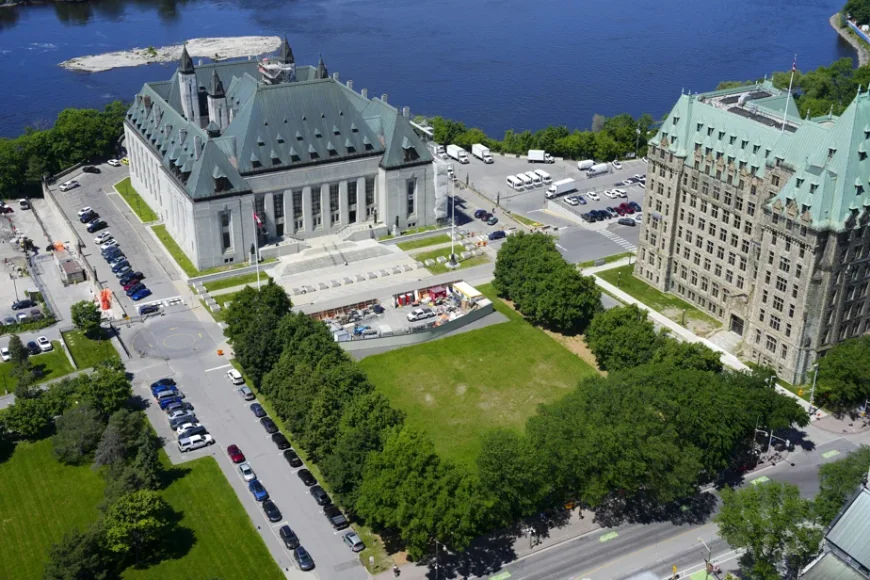 La Cour suprême du Canada reconnaît un délit civil distinct — Cour Suprême Du Canada