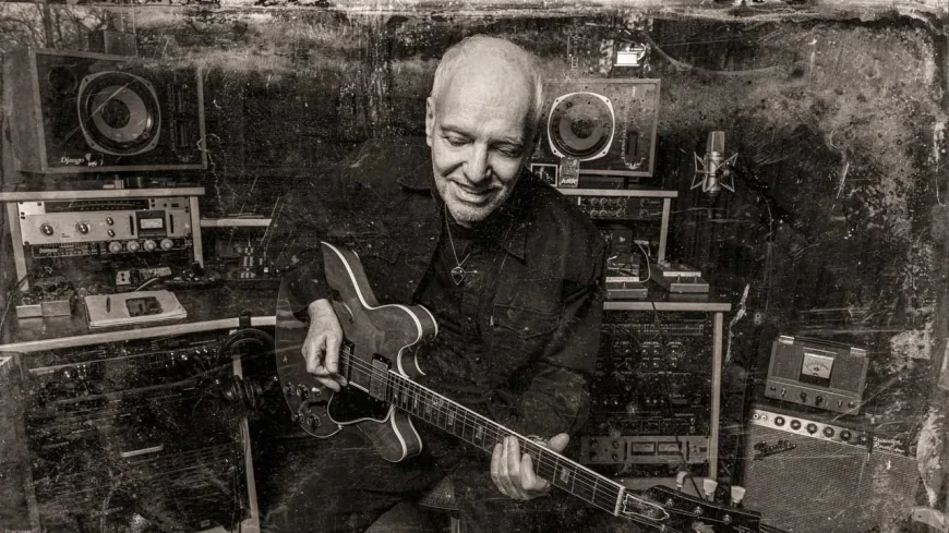 Peter Frampton releases Carry The Light after 16 years, Frampton returns