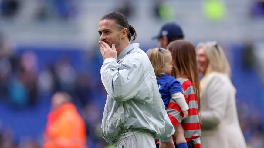 Everton Fc Open Striker Search After 17 Goals From Beto, Barry