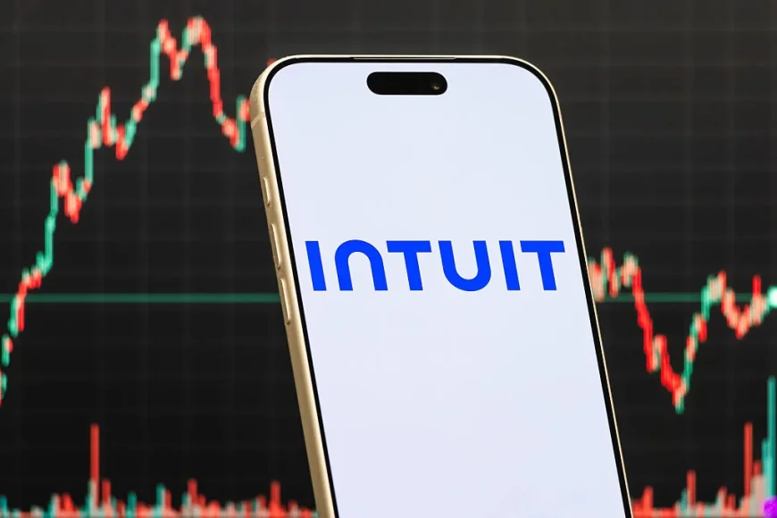 Intuit Stock Falls as 17% of Staff Faces Layoffs