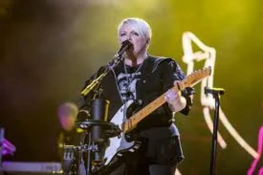 Natalie Maines Draws White House Rebuke as Dixie Chicks Clash Grows