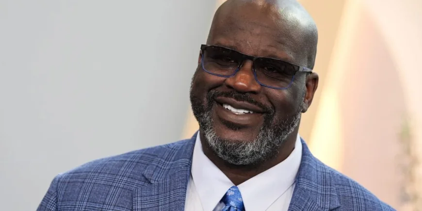 Shaquille O'neal Fourth Degree as LSU Awards Him Master of Arts