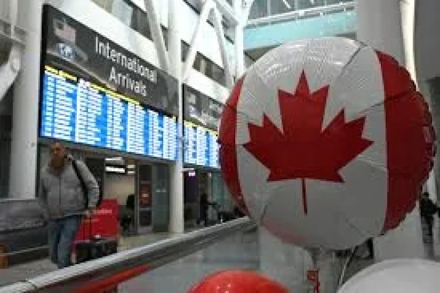 Canadian Trips to U.S. Fall 6.4% as Tourism In Canada Shifts