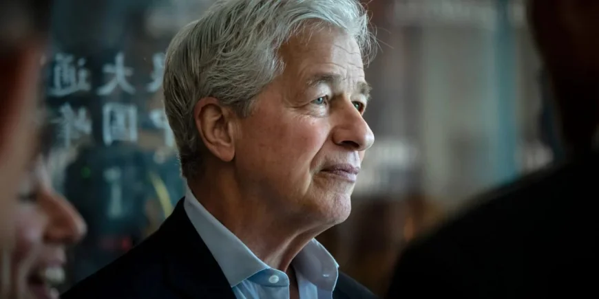 Jamie Dimon Warns Alan Greenspan Echoes in AI Markets