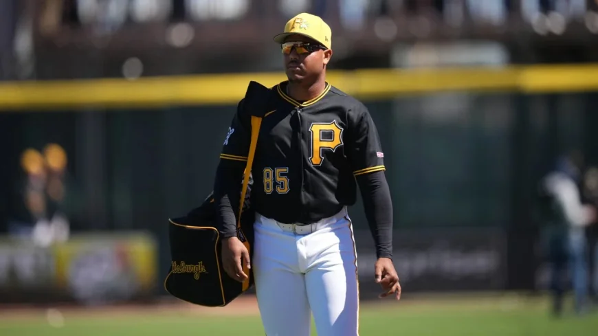 Esmerlyn Valdez Joins Pittsburgh Pirates for MLB Debut