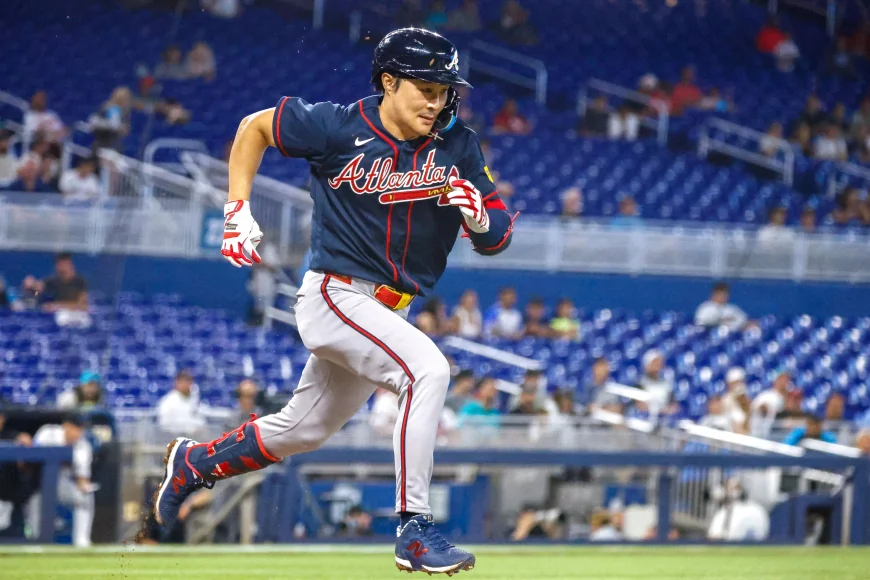 Ha-Seong Kim sits again as Chadwick Tromp draws Braves start