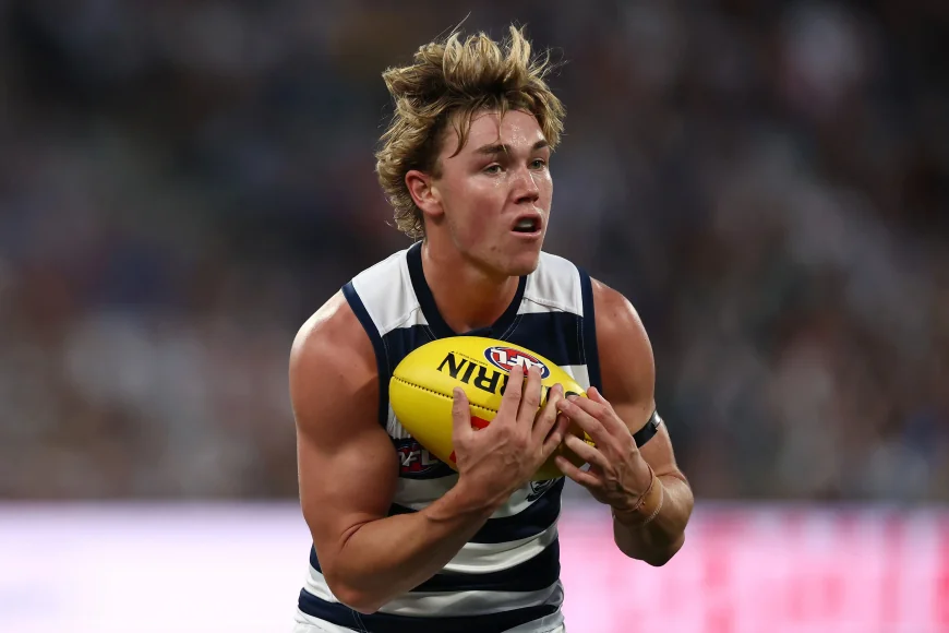 Tanner Bruhn Out, Jake Kolodjashnij In for Geelong, Gold Coast Suns