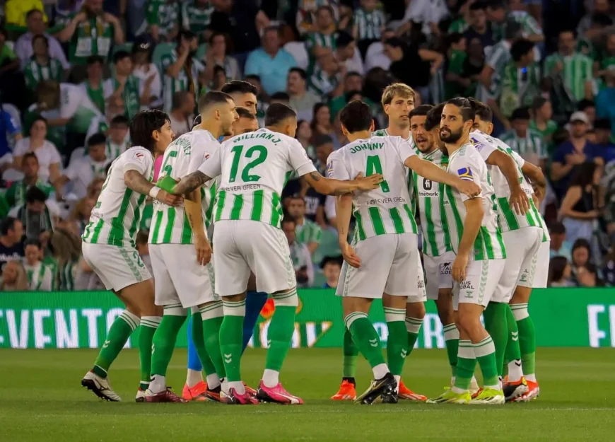 Luis Castro Guides Levante Into Real Betis Vs Levante Test