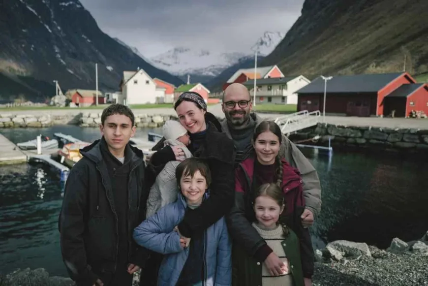 Cristian Mungiu Wins Second Palme d’Or at Cannes Film Festival 2026