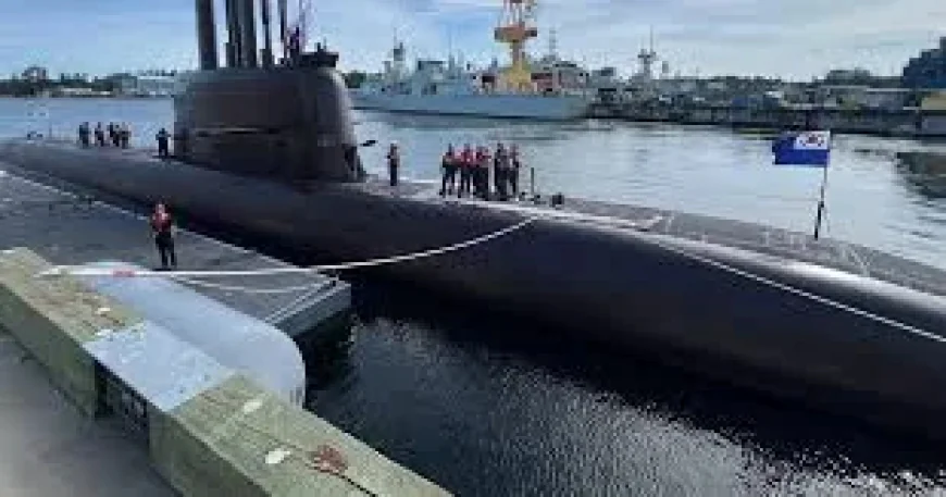 Roks Dosan Ahn Chang-ho docks in B.C. as Ottawa nears submarine choice