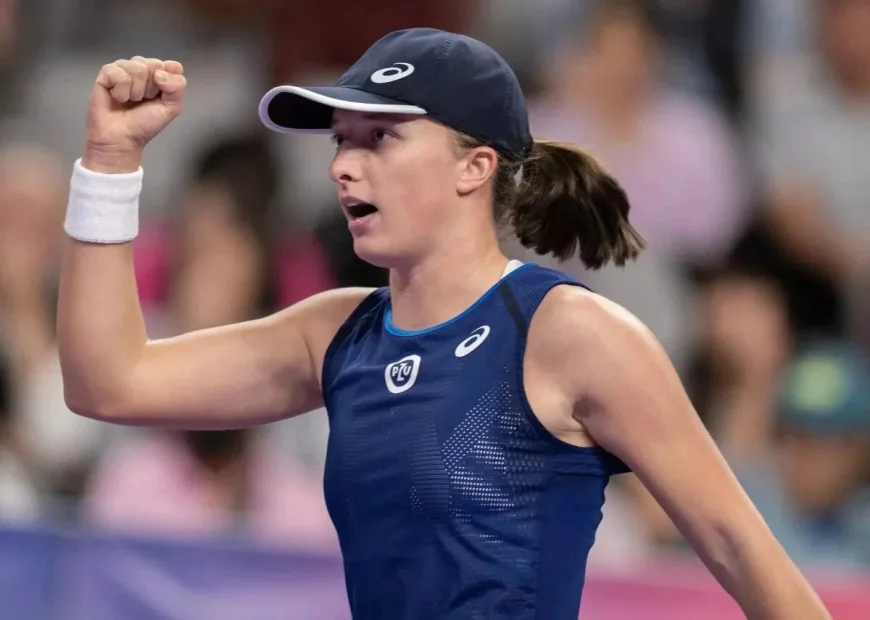 Emerson Jones Draws Iga Swiatek in French Open Day 2 Predictions