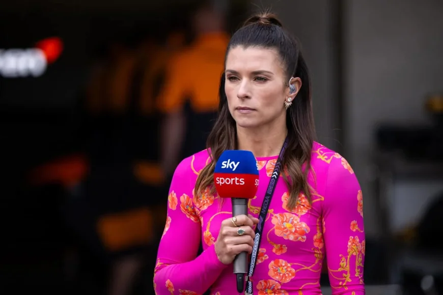 Danica Patrick Joins Fox Sports for Indy 500 Pre-Race Coverage — Danica Patrick Indy 500 Outfit