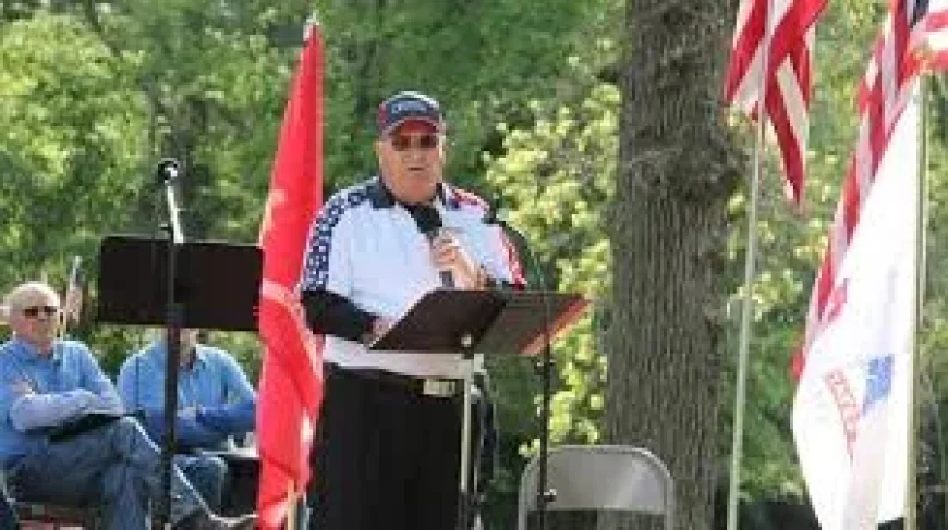 Eastern Iowa Memorial Day Events Draw Crowds May 25 — What Is Memorial Day Celebrating