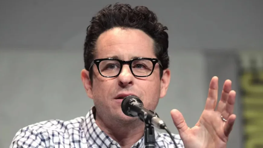 Jj Abrams thanked in The Mandalorian and Grogu credits
