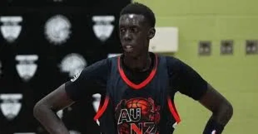 Calipari Lands 7-0 Center Maper Maker for Arkansas