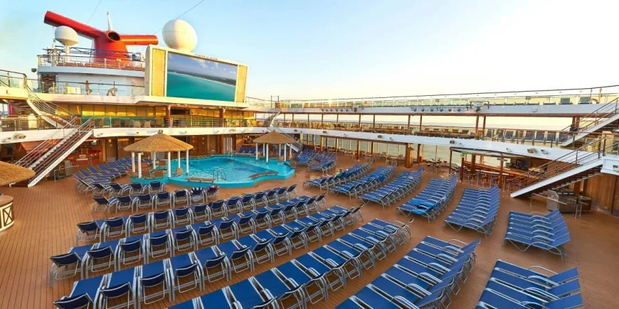Jorge Luis Alverio Nunez Files $5 Million Carnival Cruise Hot Deck Lawsuit