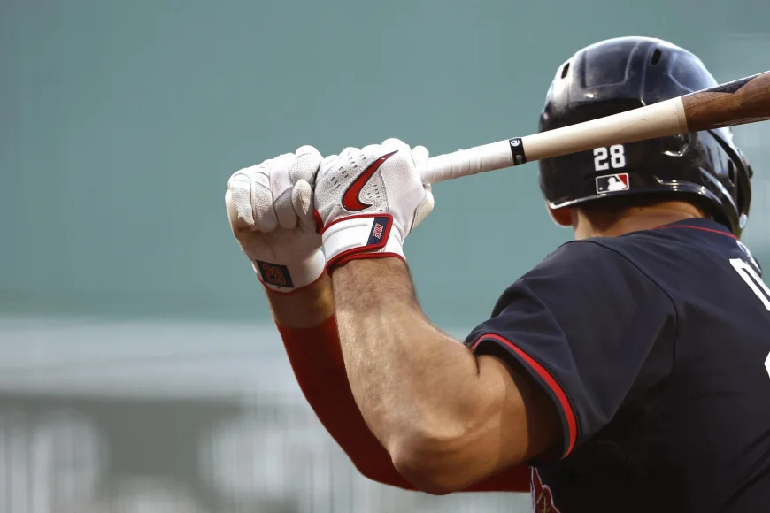 Strider, Braves Vs Red Sox Open Fenway With 2-0 Matchup