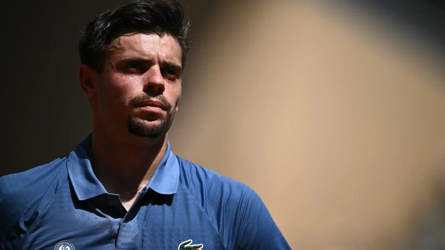 Gea Takes Emergency Bathroom Break Against Khachanov at Roland-Garros