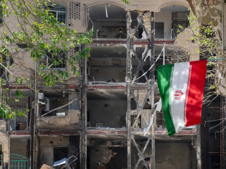 United States Strikes Southern Iran During April Ceasefire — Middle East News