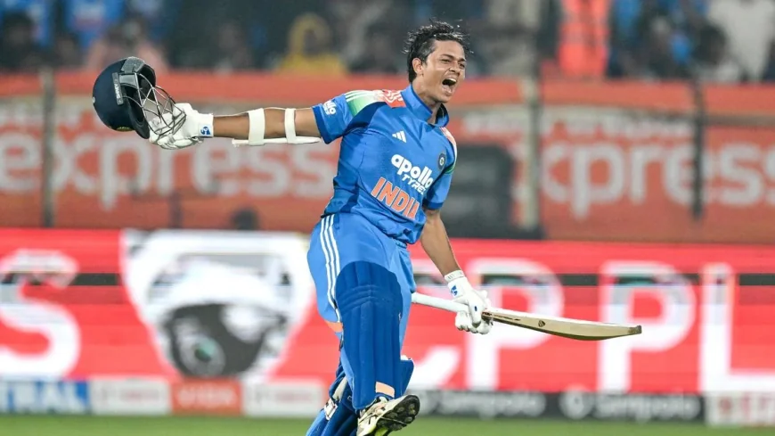 Yashasvi Jaiswal Left Out as Sanjay Manjrekar Presses Apology