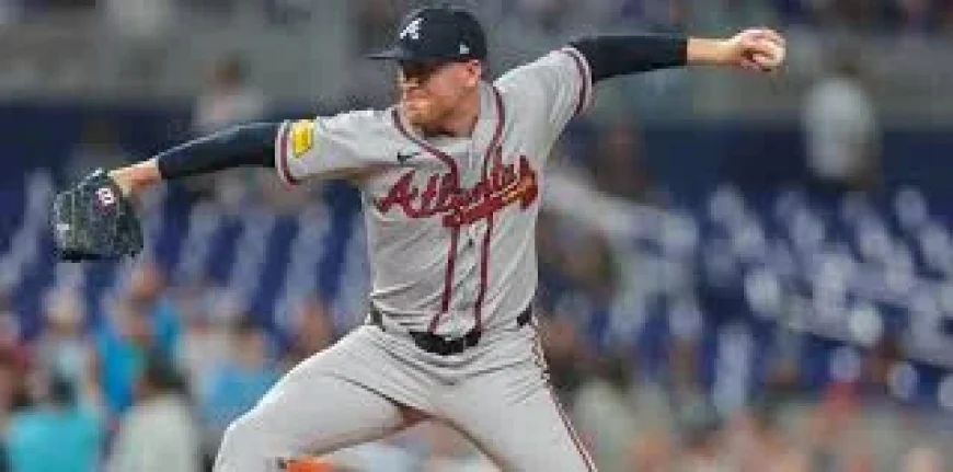 Aaron Bummer Released by Braves After One Inning, Six Runs